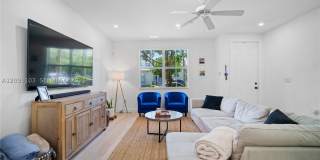 317 SW 13th Ter 317 SW 13th Ter Gallery 1