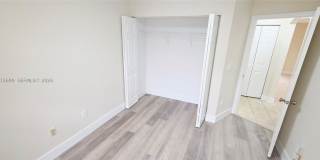 4950 Tradewinds Ter Gallery 14