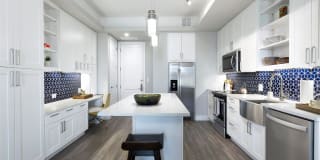 Flatiron Domain Gallery 34