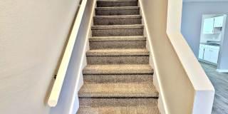 Avalon Cove Townhomes Gallery 51