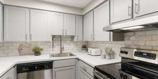 The Lookout at Broadmoor Gallery 13