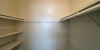 UPDATED 2 BEDROOM APARTMENT!! Gallery 13