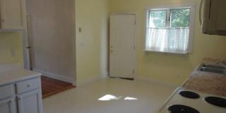 39 E Bowery Street Gallery 22