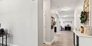 113 Lyonshall Street Gallery 14