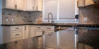 Gorgeous 4-Bed 2-Bath in Beaver Hills Gallery 10