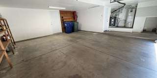 Beautiful eastside location Beautiful eastside location Gallery 50