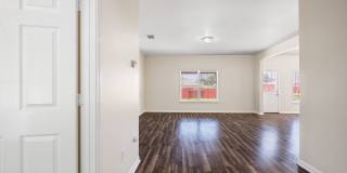 Attractive 4 Bedroom, 2.5 Bath, 2-Story Home in Manor! Gallery 5