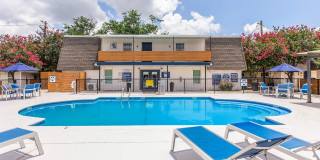 The Lynx Apartments and Townhomes Gallery 19