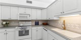 1977 GULF SHORE Blvd N unit: 204 Gallery 14