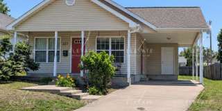 FOR RENT – Gorgeous 3 Bed, 2 Bath Home in Webb City! Pets Welcome! Gallery 1