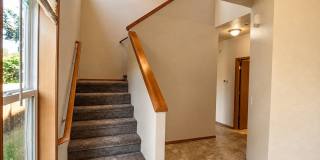 Spacious Townhouse for Lease in Vancouver - 4825 NE 124th Ct Gallery 3