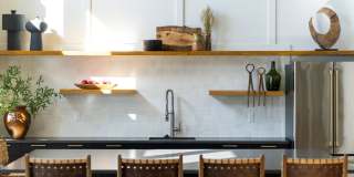 Emblem Renata Gallery 16