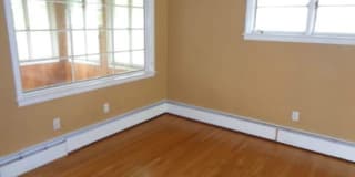 121 Doll Parkway - A Gallery 4