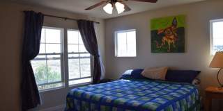 3 bedroom 2 bath near golf course Gallery 21