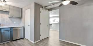 Adorable 2bedroom 1 bathroom Apartment Gallery 5