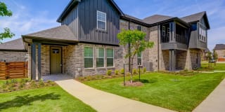 Canvas at Willow Park Gallery 1