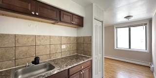 1513 Morse Gallery 5