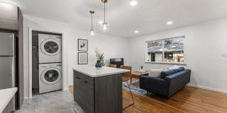 Fully Updated 2 Bedroom - Available Now! Gallery 9