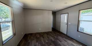 3801 Saint Johns Ave Gallery 1