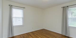 649 Mitchell Avenue Gallery 17