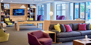 Selene At Southline Gallery 17