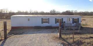 Cozy 2-Bedroom Home with Country Living – Diamond, MO Gallery 1