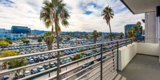 MODERNO Metro Luxury Living Gallery 12
