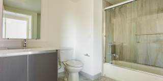 1450 S Barrington Ave Gallery 36