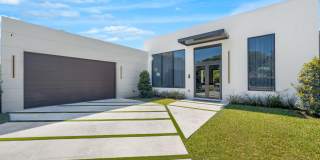 1000 SW 93rd Avenue Gallery 1