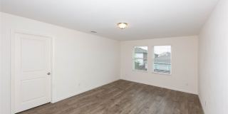 1812 Washington Street Gallery 22