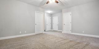 Pet Friendly Four Bedroom with Basement! Gallery 17