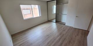 Belmont Shore- rent reduction-condo 4 blocks to beach just off of Second St. Gallery 33