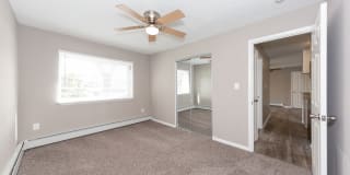 Beechmont Towers Apartments Gallery 8