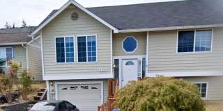 Beautiful Home in Convenient Location Gallery 1