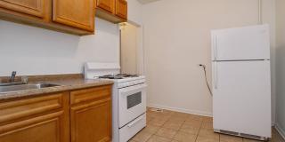 7655 S Sangamon Gallery 6