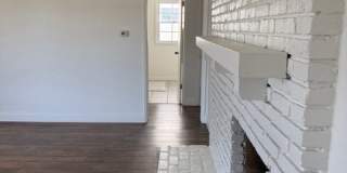 1424 Riverside Drive Gallery 41
