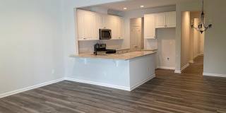 Room in 3 Bedroom Townhome at Fitchie Pl Gallery 4