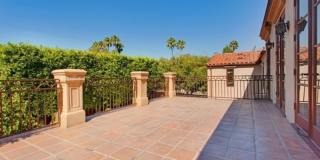 725 N FOOTHILL Rd Gallery 29