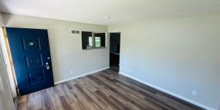 Move-In Ready 3BR/2BA Home with 2-Car Garage in St. Charles Gallery 5