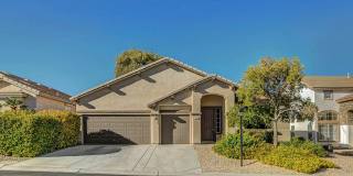 Gorgeous NW Single Story! 3 Car Garage! Serene Backyard. Gallery 1