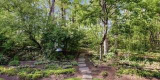 1522 POWELLS TAVERN Place Gallery 49