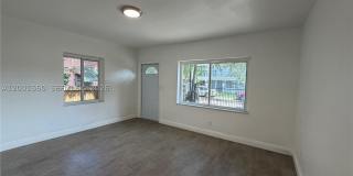 7712 NE 1st Ct Gallery 2