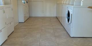 Mission Plaza Apartment Homes Gallery 3
