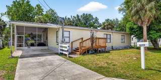 8552 W PEACOCK Court Gallery 1