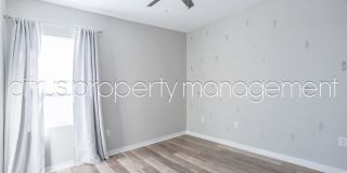 Stunning Double Waterfront 4/3 Home with Dock and Electric Boat Lift Gallery 34