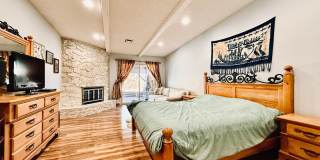 Available 8/1- Beautiful furnished single-story home located in prestigious Spanish Oaks! Gallery 34