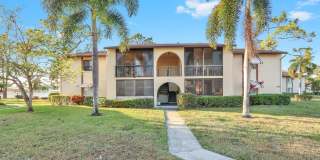 309 Knotty Pine Circle unit: A-1 309 Knotty Pine Circle unit: A-1 Gallery 1