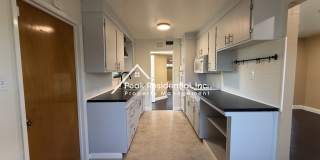 A Charming 3bd/2ba Sacramento House with Fenced Backyard Gallery 7