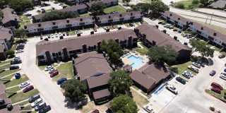 Oak Tree Village Gallery 54