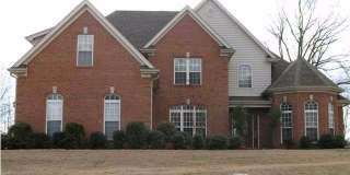 Olive Branch - 5 Bedrooms (or 4 Bedrooms  1 - 29' x 12' Game Room), 3 Full Baths, 3 Car Garage on 1.32 Acre Lot! Gallery 1